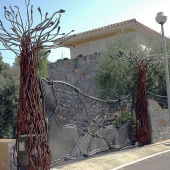 Gate and fence made in corten steel